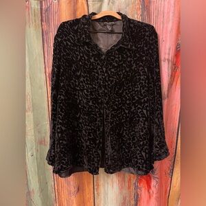 Anne Carson Woman Sz. 2X Silk Velvet Blouse